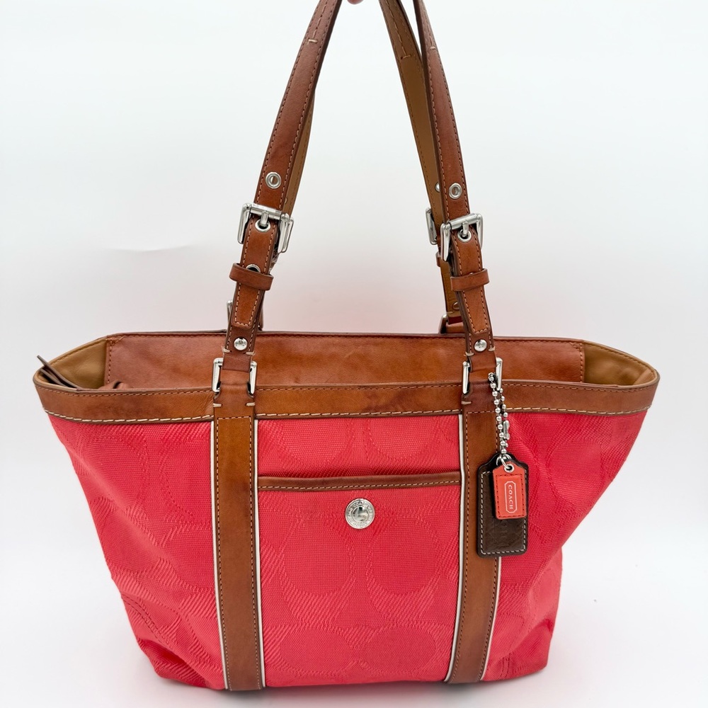 SOLD Coach Gallery Tote Bag - Picture 1 of 8